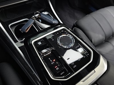 صورة مصغرة 12 لـ 2025 BMW 7 SERIES