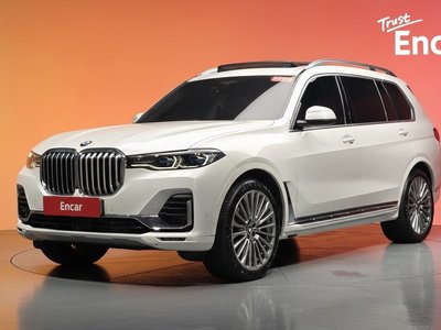 2021 BMW X7 — фото 1