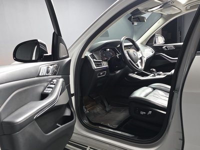 2021 BMW X7 缩略图 13