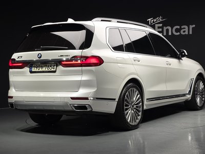 2021 BMW X7 — фото 2