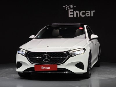 MERCEDES-BENZ E-CLASS - 2