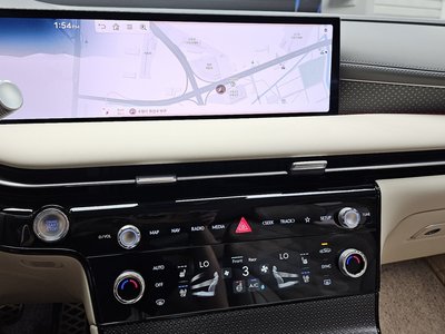 2024 Genesis G80 (RG3) — миниатюра 25