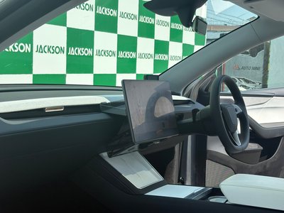 2025 Tesla MODEL Y — миниатюра 20