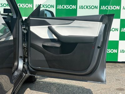 2025 Tesla MODEL Y — миниатюра 22