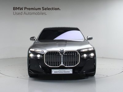 BMW I7 - 5