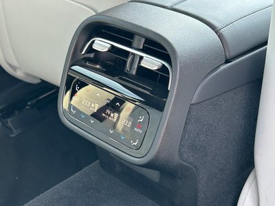 صورة مصغرة 22 لـ 2025 Mercedes-BENZ E-CLASS