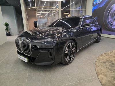 صورة 1 لـ 2025 BMW 7 SERIES