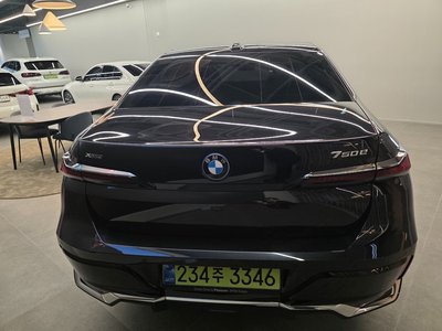 صورة 3 لـ 2025 BMW 7 SERIES