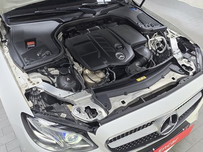 MERCEDES-BENZ E-CLASS - 7