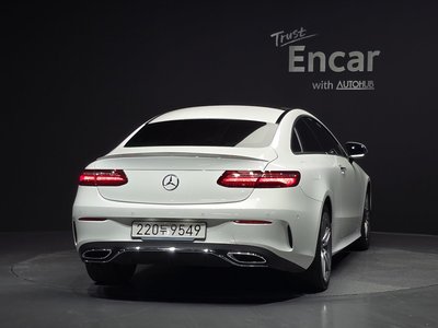 MERCEDES-BENZ E-CLASS - 3