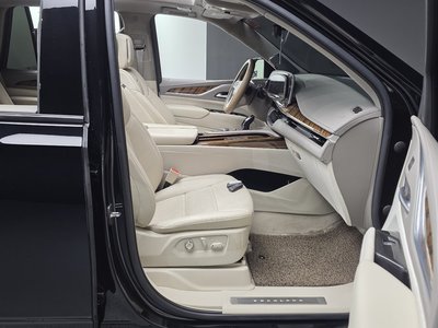 2022 Cadillac ESCALADE 5TH GENERATION 缩略图 16