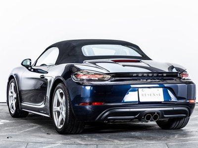 2022 Porsche 718 thumbnail 30