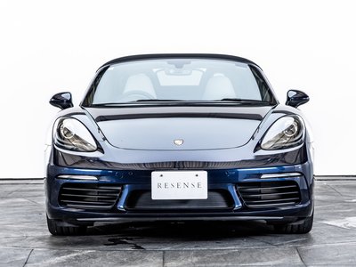 2022 Porsche 718 thumbnail 13