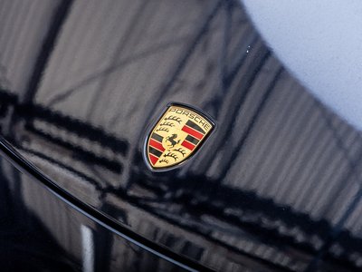 2022 Porsche 718 thumbnail 22
