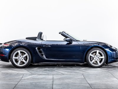 2022 Porsche 718 thumbnail 33