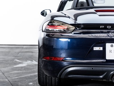 2022 Porsche 718 thumbnail 39