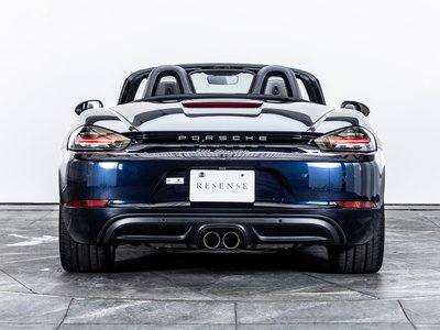 2022 Porsche 718 thumbnail 36