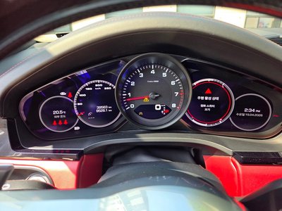 PORSCHE CAYENNE - 10