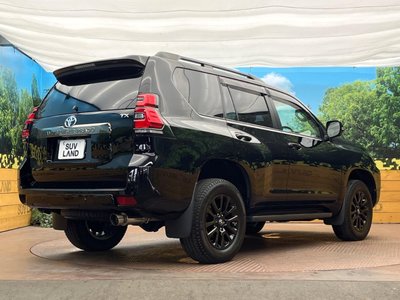 2022 Toyota LAND CRUISER PRADO — миниатюра 17