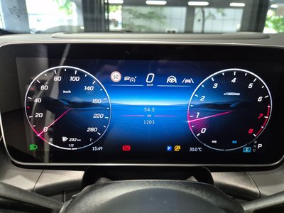 2026 Mercedes-BENZ GLC 照片 8