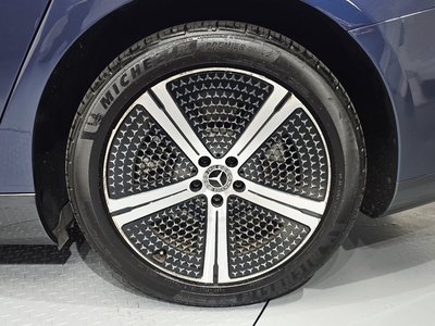 MERCEDES-BENZ EQS - 8