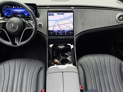 MERCEDES-BENZ EQS - 5