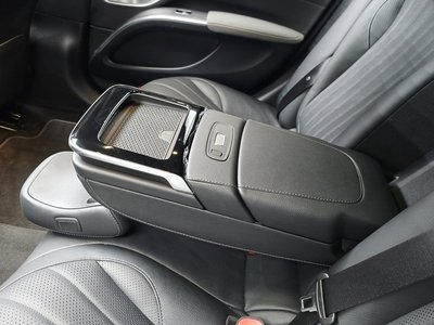 صورة مصغرة 32 لـ 2022 Mercedes-BENZ EQS