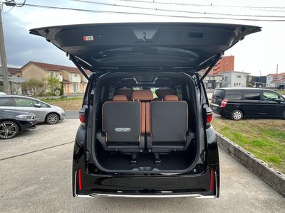 TOYOTA VELLFIRE - 8