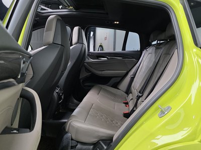 2022 BMW X4 M 缩略图 18