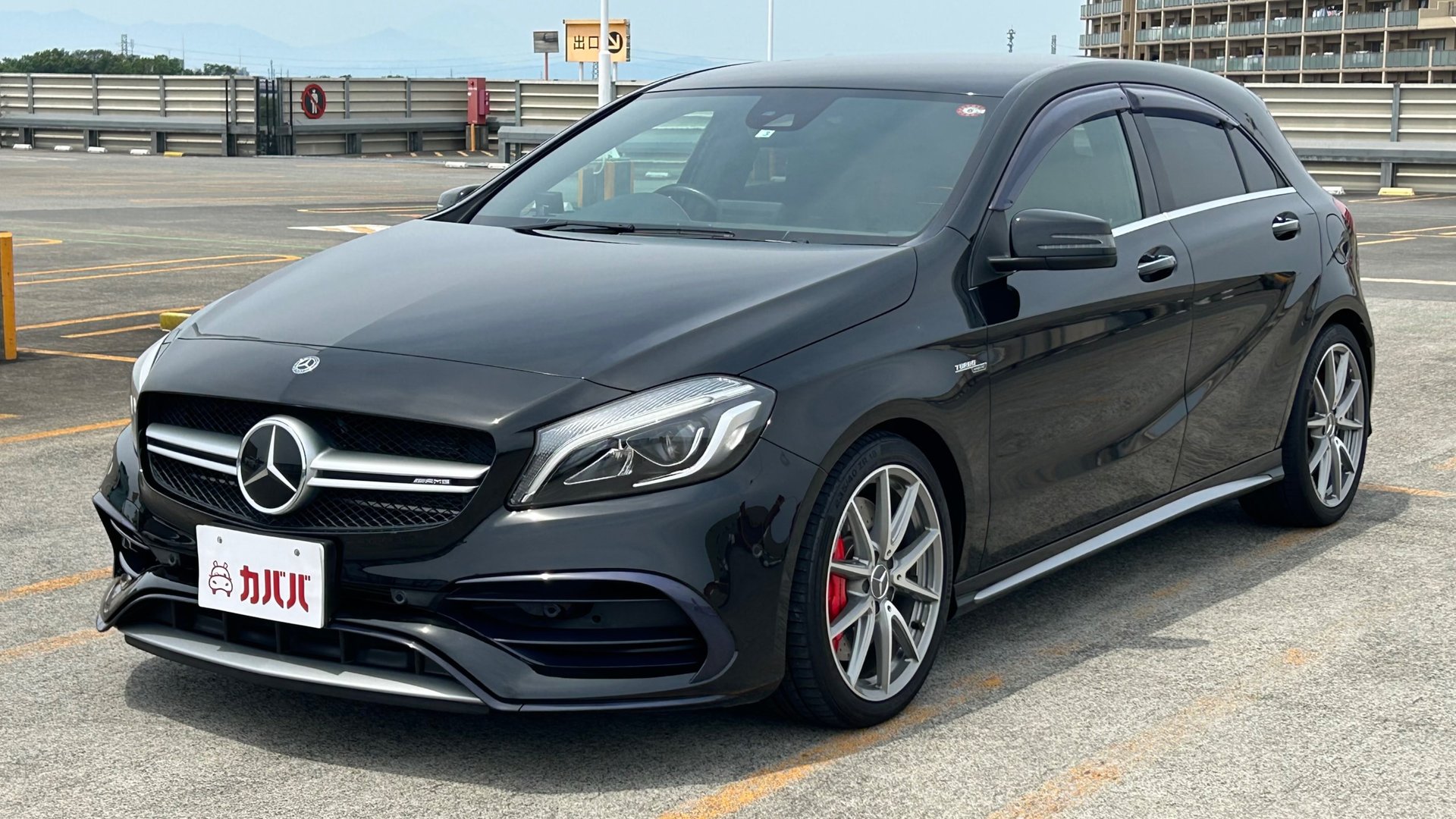 MERCEDES-BENZ A-CLASS A45 4MATIC AMG - View 1