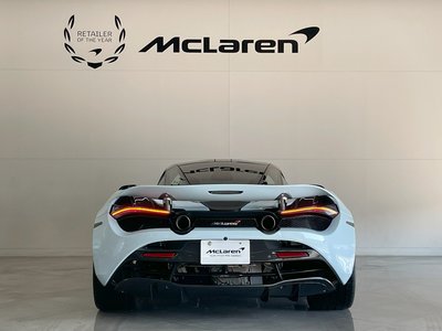 MCLAREN 720S - 10