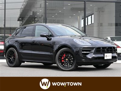 PORSCHE MACAN - 2