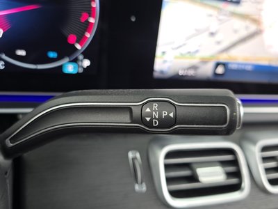 2025 Mercedes-BENZ GLE photo 9