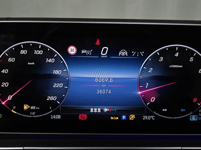 2025 Mercedes-BENZ GLE photo 8
