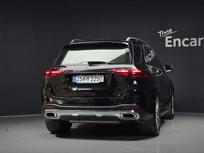 2025 Mercedes-BENZ GLE photo 4