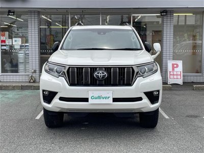 TOYOTA LAND CRUISER PRADO - 10
