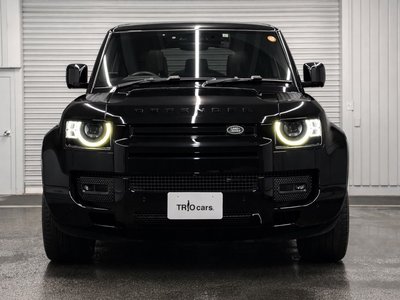 LAND ROVER DEFENDER - 2