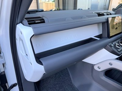 2023 LAND Rover DEFENDER 缩略图 82