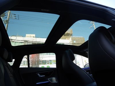 MERCEDES-BENZ EQE AMG - 3