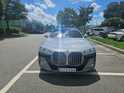 صورة 1 لـ 2023 BMW 7 SERIES