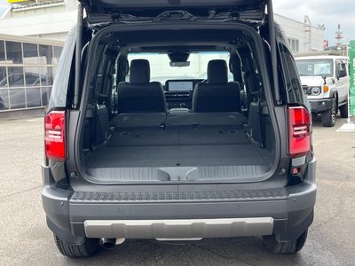 TOYOTA LAND CRUISER 250 - 10