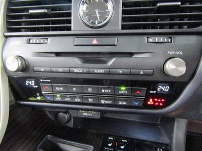 صورة مصغرة 13 لـ 2022 Lexus RX