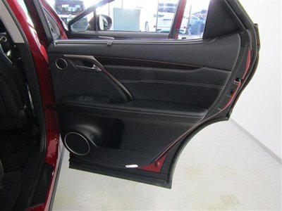 صورة مصغرة 39 لـ 2022 Lexus RX
