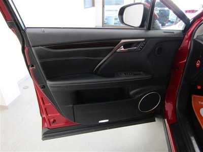 صورة مصغرة 41 لـ 2022 Lexus RX