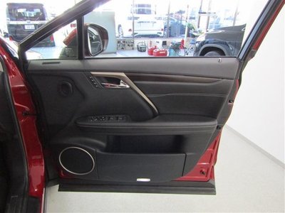 صورة مصغرة 37 لـ 2022 Lexus RX