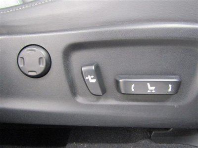 صورة مصغرة 35 لـ 2022 Lexus RX
