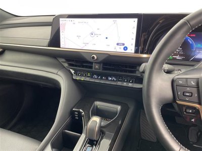 TOYOTA CROWN SPORT - 9