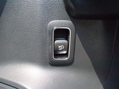 2026 Mercedes-BENZ GLB 缩略图 34