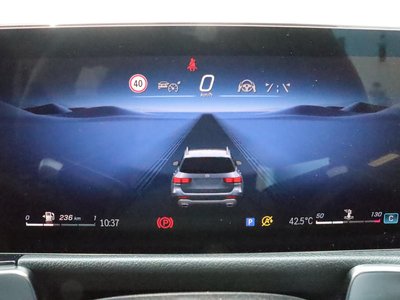 2026 Mercedes-BENZ GLB 缩略图 29