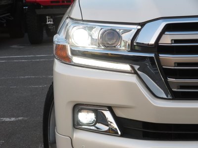 2016 Toyota LAND CRUISER 200 缩略图 11